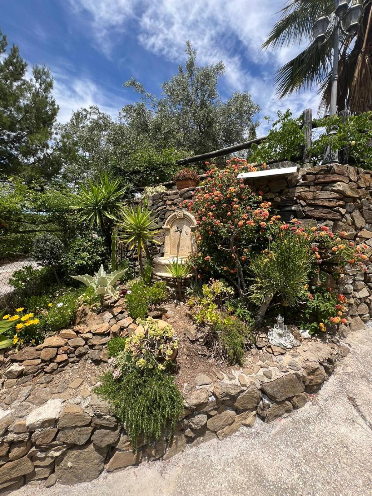 Los Olivos Малага Екстер'єр фото